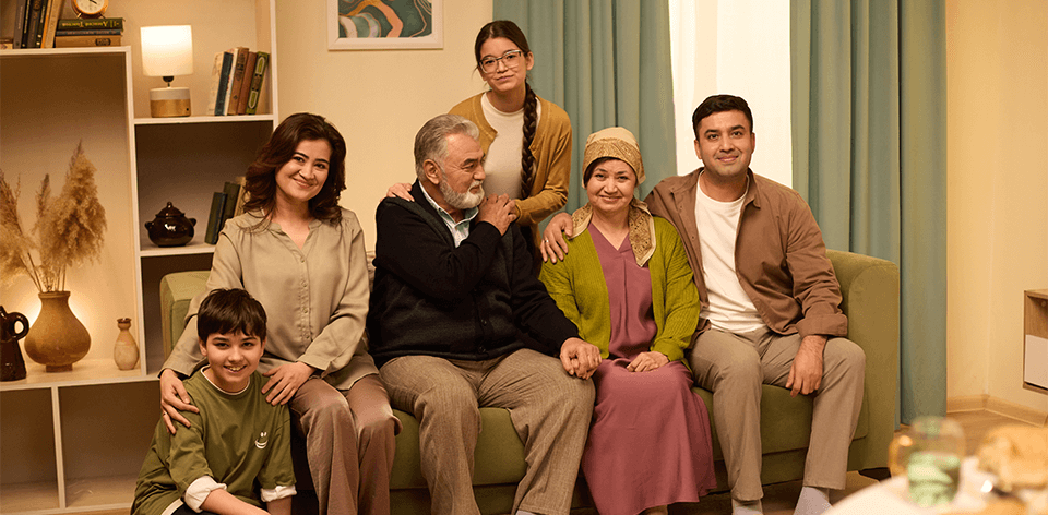 Lezbiyen dostimni aldadi Semiz qora tanli ayollar